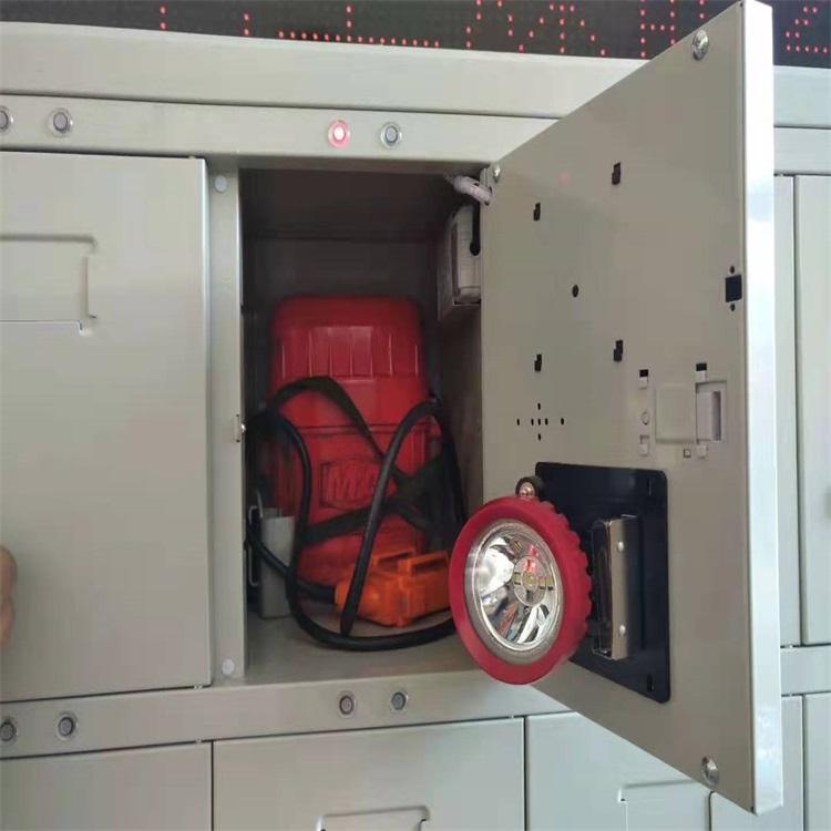 ú�V�����o��ֵ��ϵ�y-��y�x���ܳ�늰l��ϵ�y